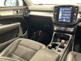 XC40 T4 モメンタム 修復歴無し