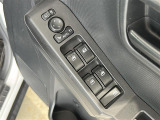 店舗にて現車の確認もいただけますので、お電話で在庫のご確認の上、是非ガリバー黒部店までご来店くださいませ!!!