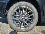 右後リヤ 225/55R18