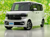 【WECARS】豊富な在庫を大画面モニターで検索可能!オプション装備や内装、タイヤの状態など細部まで御覧頂けます♪詳細はお気軽にスタッフまでお問合せ下さい。