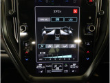 ■左右独立温度調整機能付フルオートエアコン装備。運転席・助手席で別々の温度調整が可能です。季節を問わず快適にお過ごし頂けます。