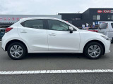 外部査定機関にて車両の鑑定を行っております。外部の第三者機関AISによる厳しい検査で車両を細かくチェックしております。安心して当店の車両をお選び下さい。「Re:HYBRID」は鑑定書の発行をしております。