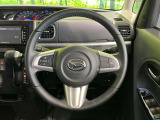 【純正革巻きステアリング】上質な革を使用することで、手にしっかり馴染みとても運転しやすいハンドルです♪