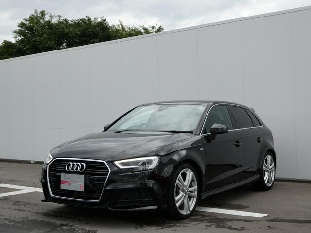 A3スポーツバック 40 TFSI クワトロ スポーツ Sラインパッケージ 4WD 