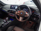 M5 4.4 4WD 本革シート