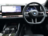 お車のことなら弊社とご用命を頂けるよう全社一丸となって取り組みさせて頂いております。一度弊社ホームページhttp://www.murauchi-bmw.co.jp/などもご覧くださいませ。