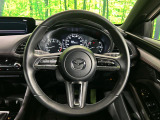【ステアリングスイッチ】運転中、前方から目線をそらすことなく、オーディオ等の操作が可能な便利機能!安心&快適なドライブを演出してくれます♪