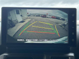 【バックカメラ】駐車が苦手な方でも映像で後方の安全確認もしっかり見えない死角の部分や距離感などモニター確認することが可能です。