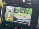 【パノラマモニター】専用のカメラにより、上から見下ろしたような視点で360度クルマの周囲を確認することができます☆死角部分も確認しやすく、狭い場所での切り返しや駐車もスムーズに行えます。