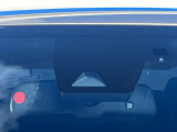 【トヨタセーフティセンス】走行中に前方の車両等を認識し、衝突しそうな時は警報とブレーキで衝突回避と被害軽減をアシスト。より安全にドライブをお楽しみいただけます。