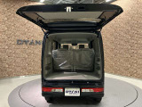 ■充実のアフターサービス■ 車の販売はもちろん、自社整備工場・自社鈑金工場・オイル交換&点検専門店舗を完備しておりますので納車後もお客様のカーライフをトータルでサポートいたします。