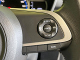 【レーダークルーズコントロール】高速道路での長距離走行が楽に!!自動で速度を保つクルーズコントロールが、衝突軽減システムと連携し、前方の車両を感知して車間を保つように速度調節してくれます!!