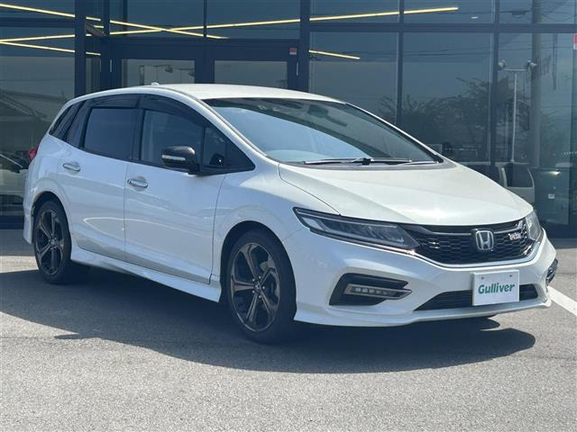 ジェイド1.5 RS ホンダセンシングワンオーナー 修復歴無し