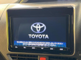 【純正9型ナビ】人気の純正ナビを装備。オーディオ機能も充実しており、Bluetooth接続すればお持ちのスマホやMP3プレイヤーの音楽を再生可能!毎日の運転がさらに楽しくなります!!