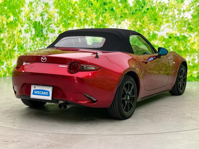 マツダロードスター　 RS (ND5RC)  ソールレッドプレミアムメタリック ビルシュタイン”や“レカロ”などを新たに追加！その仕上がりや
