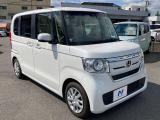 大好評のボディコーティング「弾スプラッシュコート」もご納車までに施工可能。通常のガラスコートと異なる、耐久年数6年の無機質ガラスコーティングが、ボディをキレイな状態に保ってくれます。