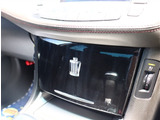 【車屋】として、長く車業界に従事した経験豊富なスタッフが多数在籍しております。