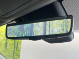 【デジタルインナーミラー】後席の大きな荷物や同乗者で後方が確認しづらい時でも安心!カメラが撮影した車両後方の映像をルームミラー内に表示。クリアな視界で状況の確認が可能です!
