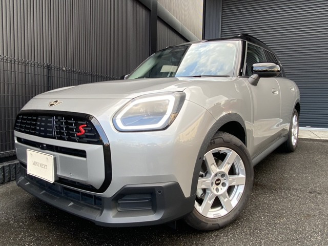 ミニカントリーマンS ALL4 DCT 4WD
