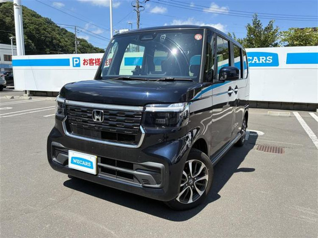 N-BOXカスタム  4WDヒョウジュン