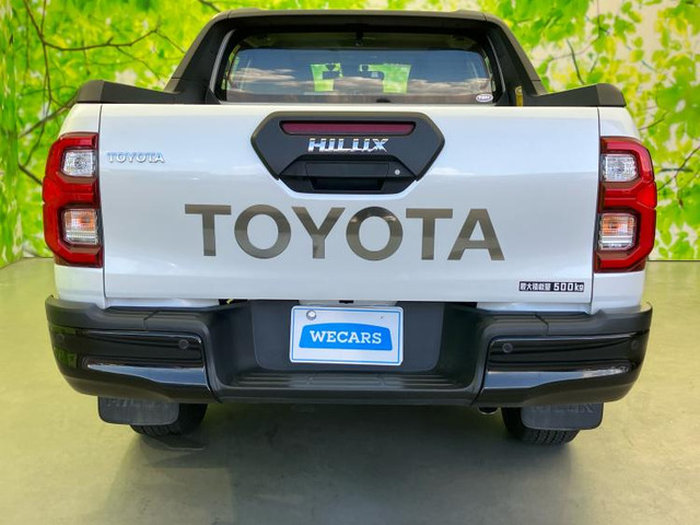 トヨタ ハイラックス 2.4 Z レボ ロッコ エディション ディーゼル 4WD