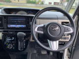 エンジンルームも綺麗に洗浄してから納車致します。普段あまり見ることが無い箇所だからこそ綺麗だと感動しますよね(*´▽`*)