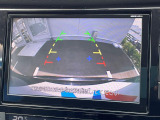【バックカメラ】駐車時に後方がリアルタイム映像で確認できます。大型商業施設や立体駐車場での駐車時や、夜間のバック時に大活躍!運転スキルに関わらず、今や必須となった装備のひとつです!