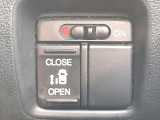 【パワースライドドア】スマートキーや運転席のスイッチでスライドドアの開閉が可能♪電動だから力を入れてドアを開ける必要が無く、小さいお子様でも、重い荷物を持っている時もラクに開け閉めできます♪