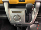 群馬ダイハツでは、安心してお乗りいただけるようにすべての車に検査・クリーニングを実施しています。