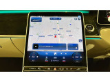ドアハンドルには握りやすいグリップ形状が採用されています。万一の事故の際など、車内に残された乗員を救出する為、外部からドアを開けやすいようになっています。