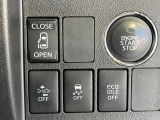 【パワースライドドア】スマートキーや運転席のスイッチでスライドドアの開閉が可能♪電動だから力を入れてドアを開ける必要が無く、小さいお子様でも、重い荷物を持っている時もラクに開け閉めできます♪