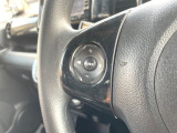 【ステアリングスイッチ】運転中、前方から目線をそらすことなく、オーディオ等の操作が可能な便利機能!安心&快適なドライブを演出してくれます♪