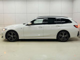 BMW・MINIの新車・中古車の販売はもちろん、下取り、買取も強化をしております。国産車での下取りなども行っておりますので、是非お問合せくださいませ。