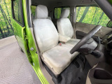 運転席シート廻りは使用感も少なく、良好な状態となっています。丁寧に使われていたことがよくわかりますね。