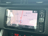 【ナビゲーション】目的地までしっかり案内してくれる使いやすいナビ。Bluetooth接続すればお持ちのスマホやMP3プレイヤーの音楽を再生可能!毎日の運転がさらに楽しくなります!!