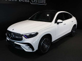 メルセデス独自の厳しいチェックを通過したクルマのみ「サーティファイドカー」と呼ばれます。メルセデスの認定中古車「サーティファイドカー」には、100項目にも及ぶ点検・整備項目が設定されています。