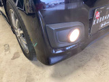 霧がひどく対向車やセンターラインが見えにくい日はフォグランプが大活躍ですね!