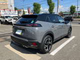 コーナーセンサー付きですので駐車も安心です。