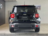 リアから見てもJeepだとすぐに分かります。