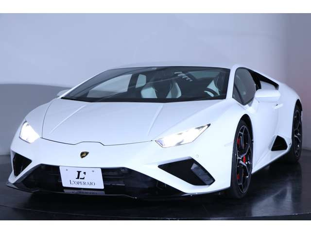 【未使用】ランボルギーニ ウラカンEVO メンテナンスキット 未使用】ランボルギーニ ウラカンEVO メンテナンスキット 未使用