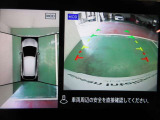 アラウンドビューモニターで車庫入れも空から見ている様に駐車できラクラクです。