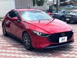 大好評のボディコーティング「弾スプラッシュコート」もご納車までに施工可能。通常のガラスコートと異なる、耐久年数6年の無機質ガラスコーティングが、ボディをキレイな状態に保ってくれます。