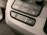【シートヒーター】シートヒーター装備車です。寒い冬に乗車中とても暖かく快適に移動できます。冷え性の方にピッタリの装備です!