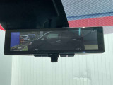 インテリジェントルームミラー。後ろの荷物を気にせず後方の確認ができます。
