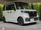 大好評のボディコーティング「弾スプラッシュコート」もご納車までに施工可能。通常のガラスコートと異なる、耐久年数6年の無機質ガラスコーティングが、ボディをキレイな状態に保ってくれます。