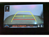バックガイドモニターで、後方を確認しながら安心して駐車することができます。運転初心者も熟練者も必須の機能ですよ!