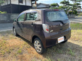 新車.中古車販売車両全て下廻り洗車、錆止め作業をやらせていただきます。