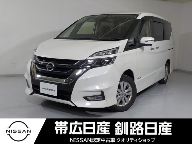 セレナ 2.0 ハイウェイスター Vセレクション 4WD 