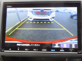 【バックカメラ装備済み】駐車の際の心強い味方!ガイドを見て確認しながら駐車できるので安全です。