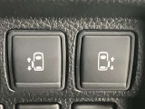 両側パワースライドドアです!運転席でラクラク操作!元気なお子様やワンちゃんのイタズラも防いでいただけます☆